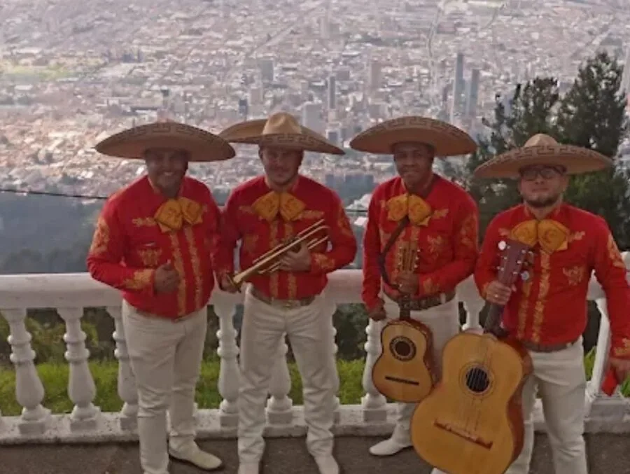 Mariachi Sentimientos: grupo o DJ para bodas en Chía, foto 1 de 5