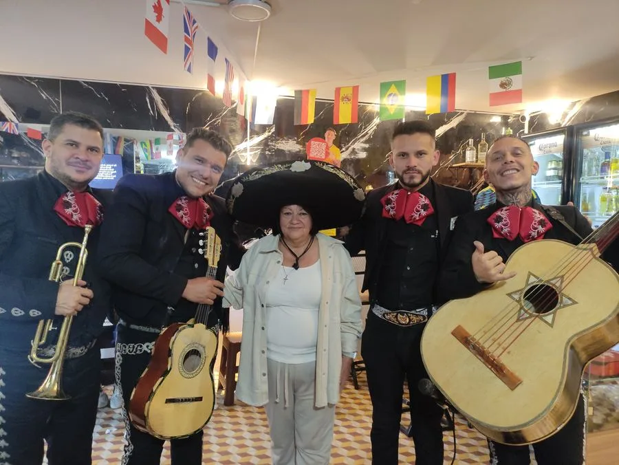 Mariachi Bonito Tecalitlán: grupo o DJ para bodas en Bogotá, foto 3 de 5
